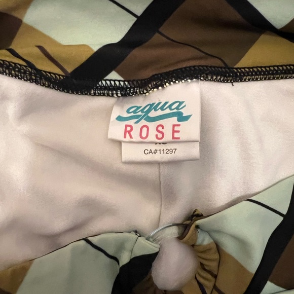 💥4/$30 bikinis- two piece sets - Picture 4 of 13